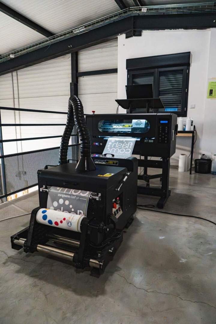 FLASH ENSEIGNE SARL 10