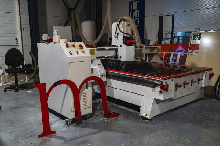 FLASH ENSEIGNE SARL 15